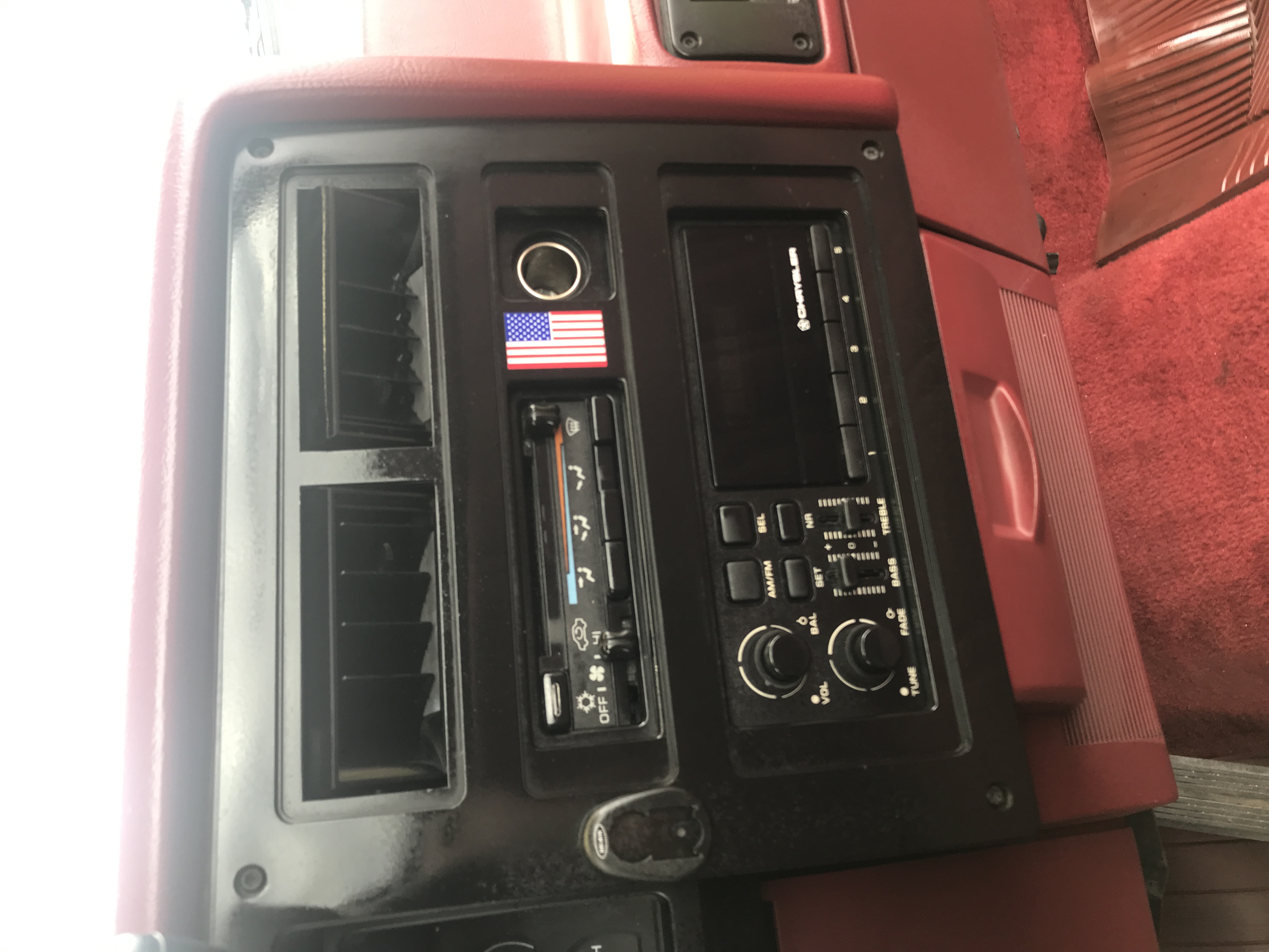 1991 Dodge Dakota Pickup ONE OWNER 117K 8 foot bed and roomy bench seating NICE — photo 35